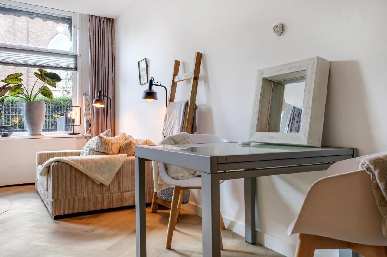 Knus Appartement In Sneek Exterior photo